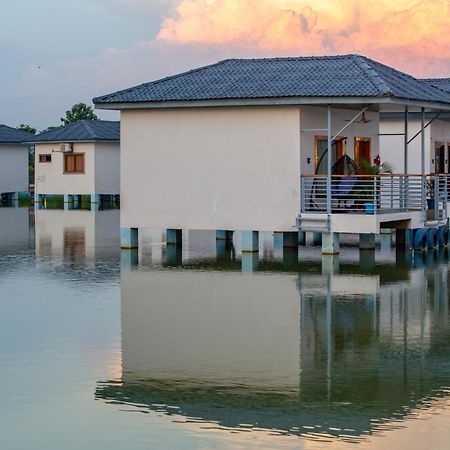 Lumbini Palace Resort Eksteriør billede