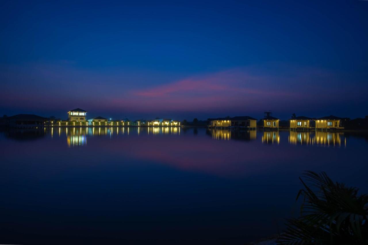 Lumbini Palace Resort Eksteriør billede