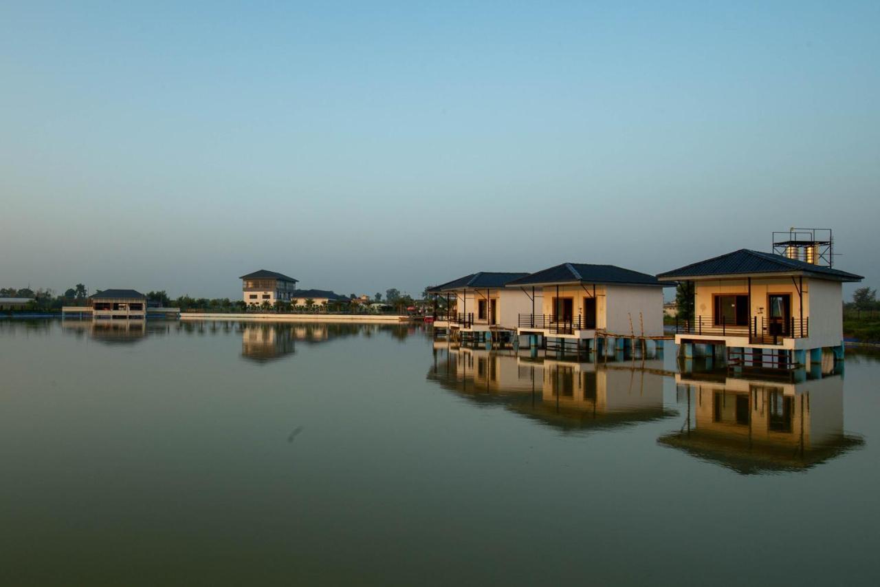 Lumbini Palace Resort Eksteriør billede