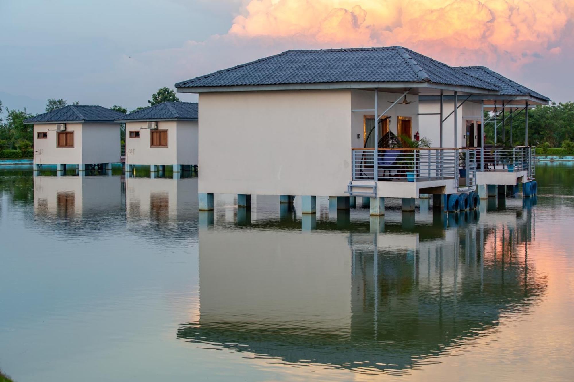 Lumbini Palace Resort Eksteriør billede